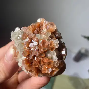 Prirodni нефелиновый kristalni klaster prirodni kristal reiki iscjeljivanje