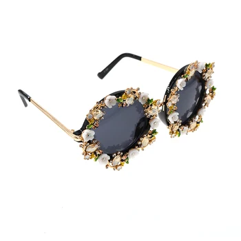 Sunčane naočale u stilu baroka Ženske dizajnerske Marke Retro Sunčane naočale s šuplja metalnim navojem po boji, Modni dodaci Ženske Berba nijanse