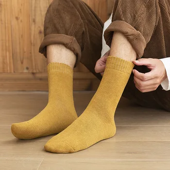 Rasprodaja Zimske termalne muške čarape Čvrste pamučne duge čarape za muškarce Mens Svakodnevne Debele tople domaće čarape za spavanje