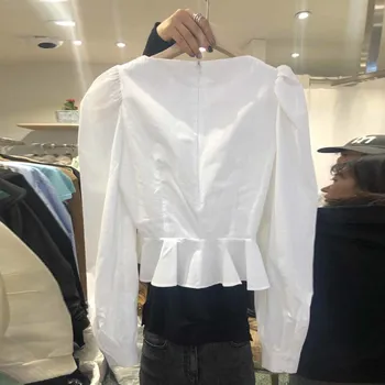 2021 Proljeće i jesen Nova Vintage bijela košulja za mršavljenje s ruffles, ženski kvadratnom ovratnik, pulover s bujnim rukavima, top za žene